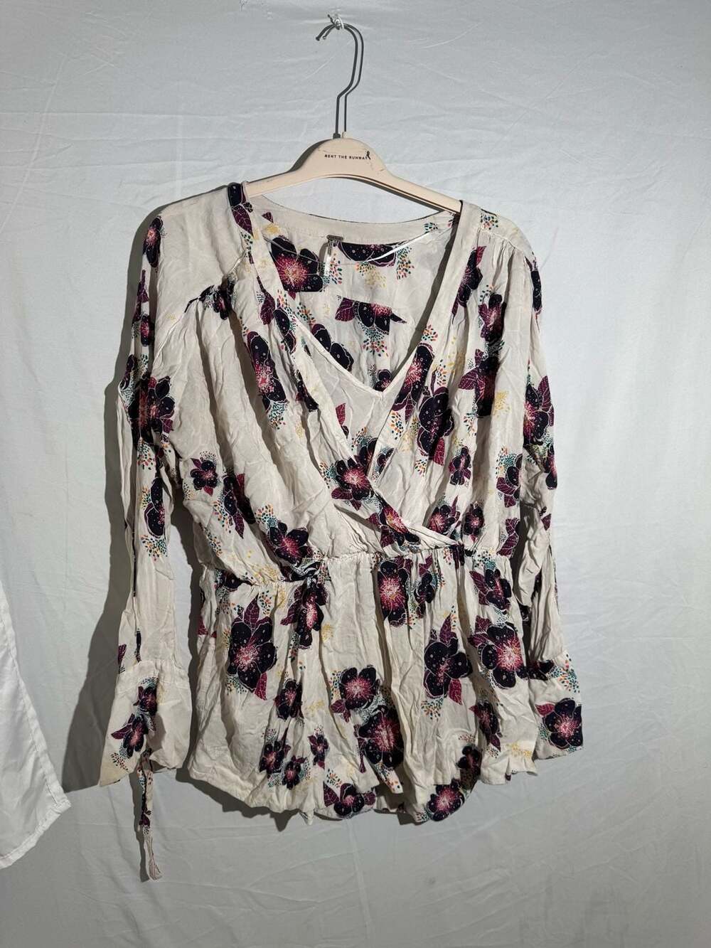 Free People Top Large Women White Floral Surplice Long Sleeve Boho Bell Sleeve L